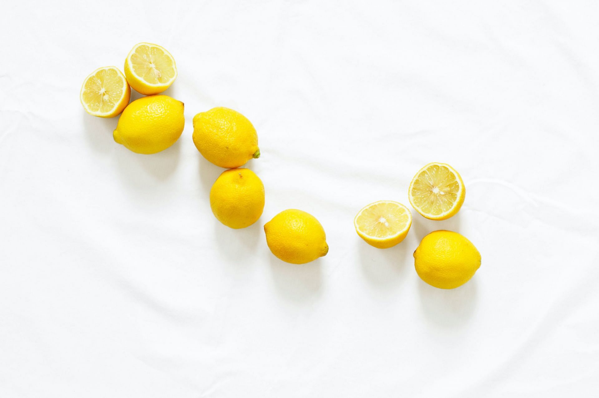 Reduces tension and fatique (Image via Unsplash/Lauren Moncke)